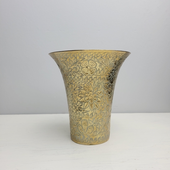 Etched Solid Brass Vintage Vase with Engraved Floral Designs 5.25" - Picture 10 of 15